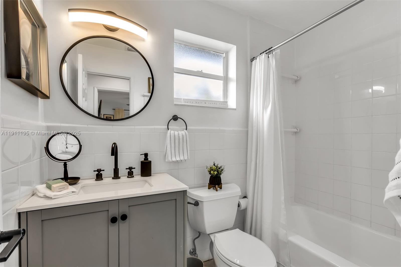 2004 NE 17th Way Fort Lauderdale, FL 33305