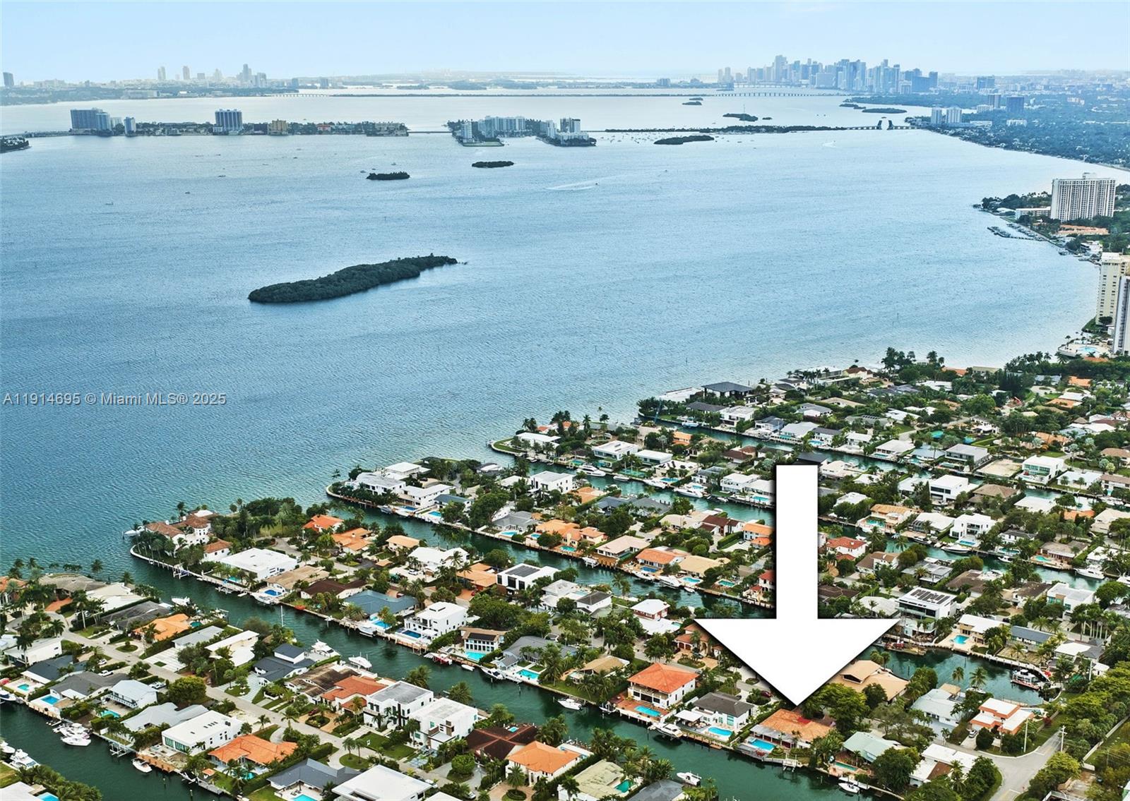 2015 NE 120th Rd North Miami, FL 33181