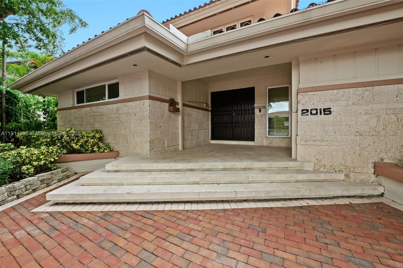 2015 NE 120th Rd North Miami, FL 33181