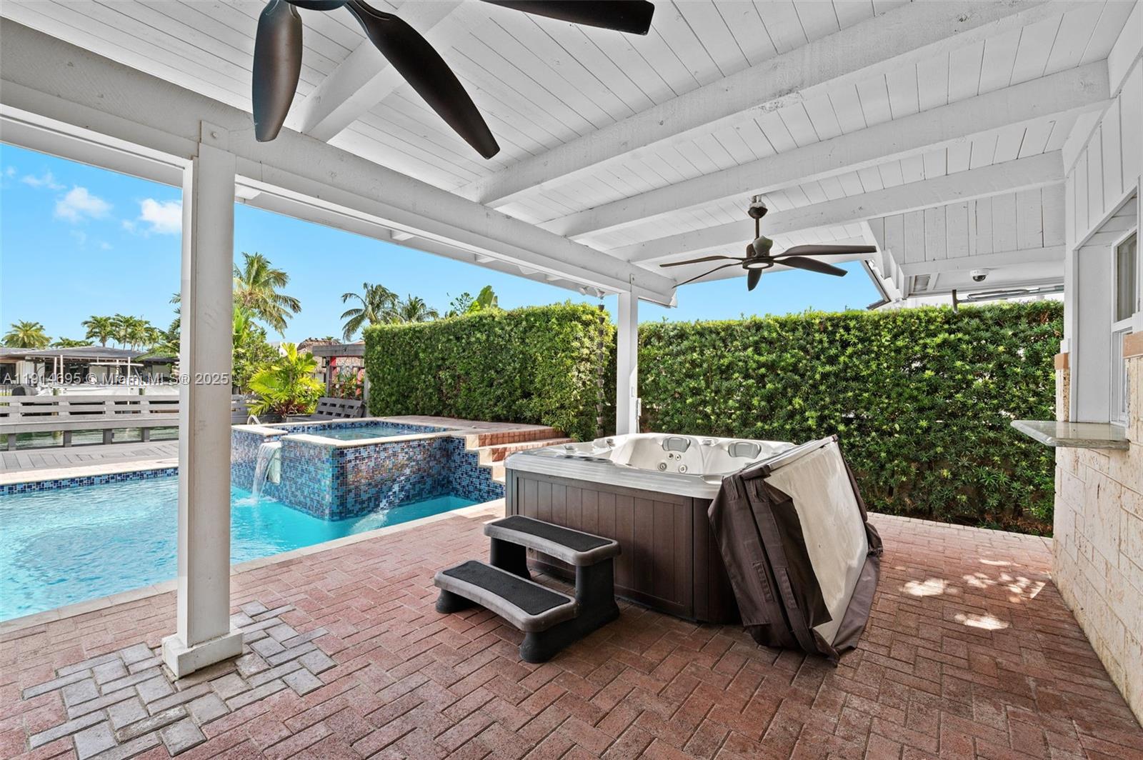 2015 NE 120th Rd North Miami, FL 33181