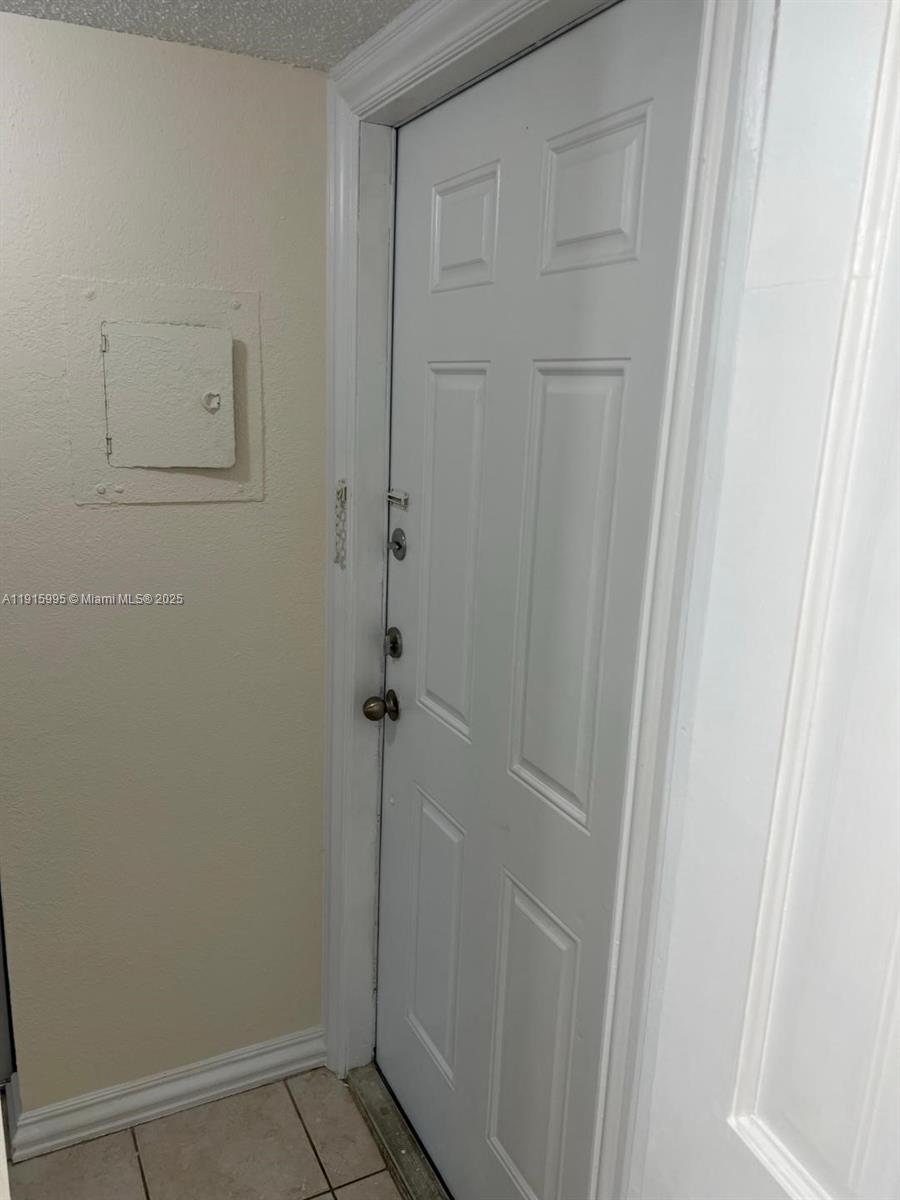 1300 Moffett St #308