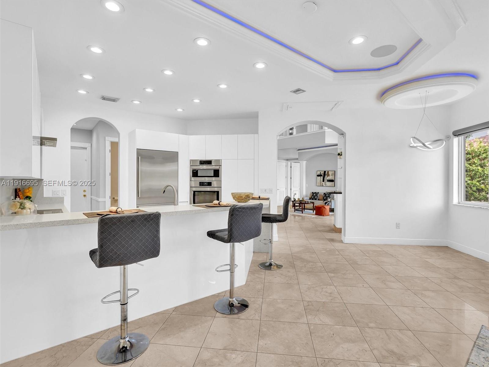 922 Washington St Hollywood, FL 33019