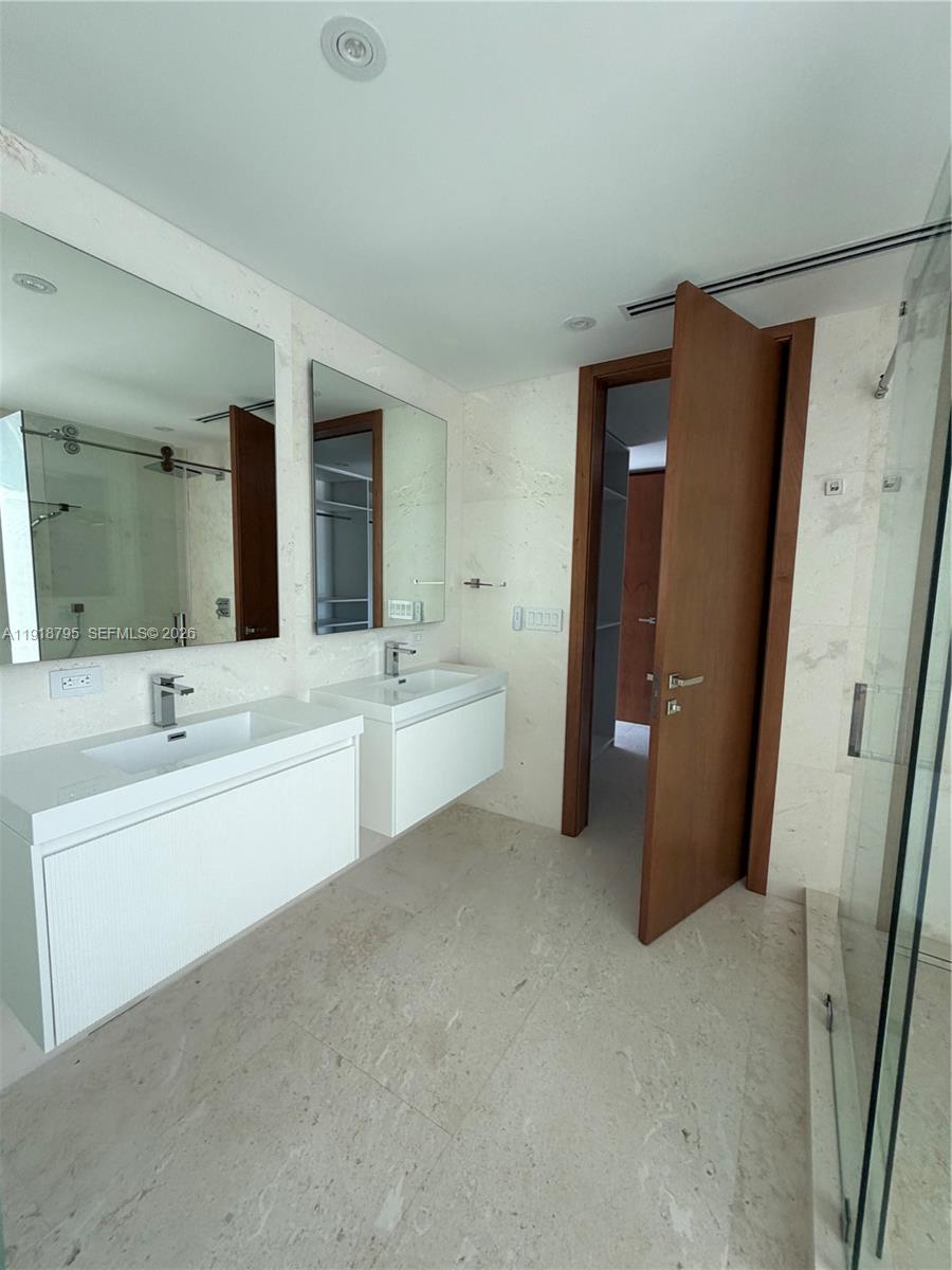 Undisclosed Address Key Biscayne, FL 33149