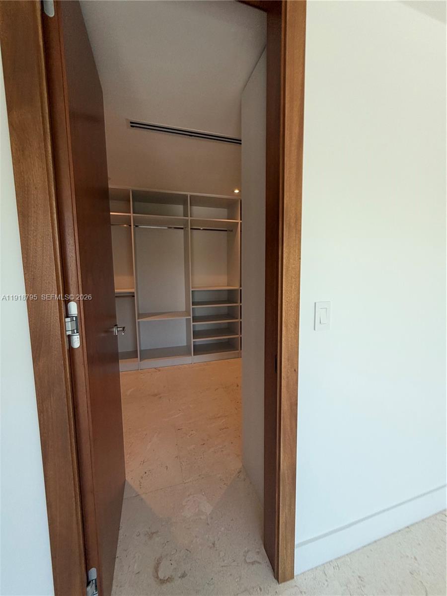 Undisclosed Address Key Biscayne, FL 33149