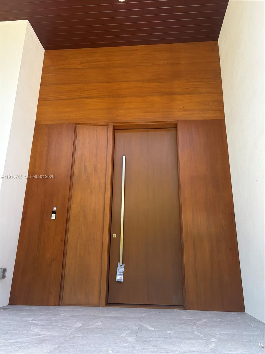 Undisclosed Address Key Biscayne, FL 33149