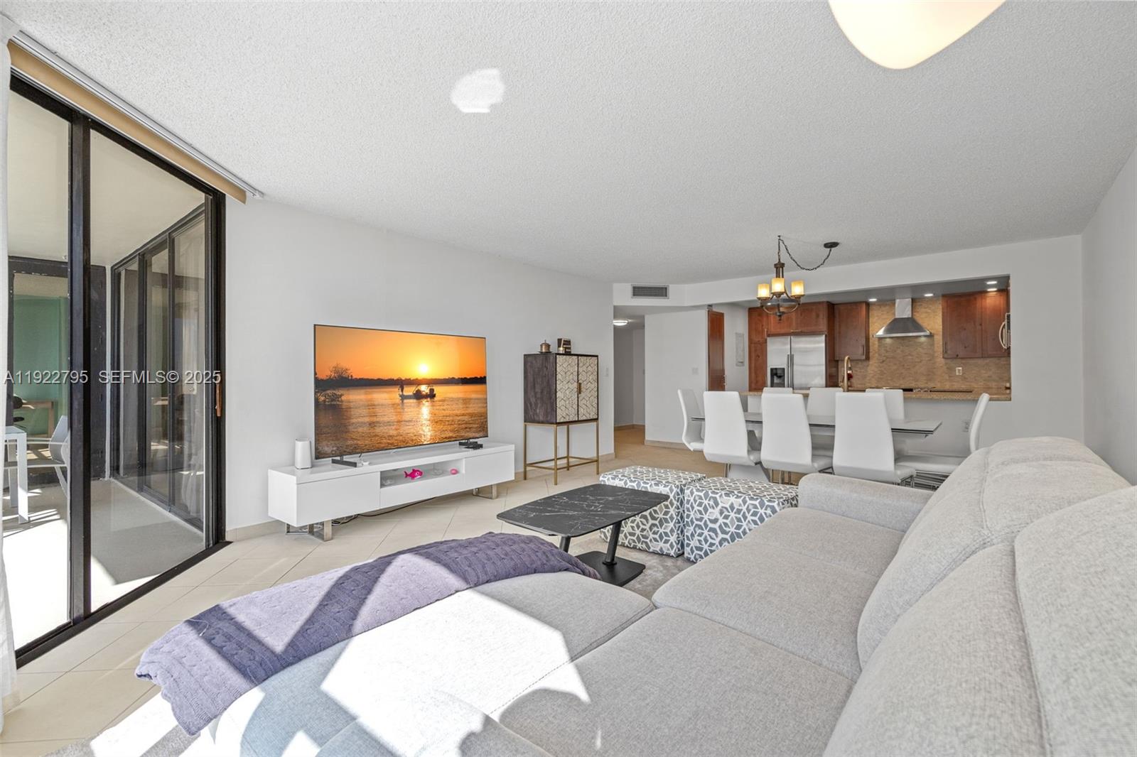 image Brickell Place I9