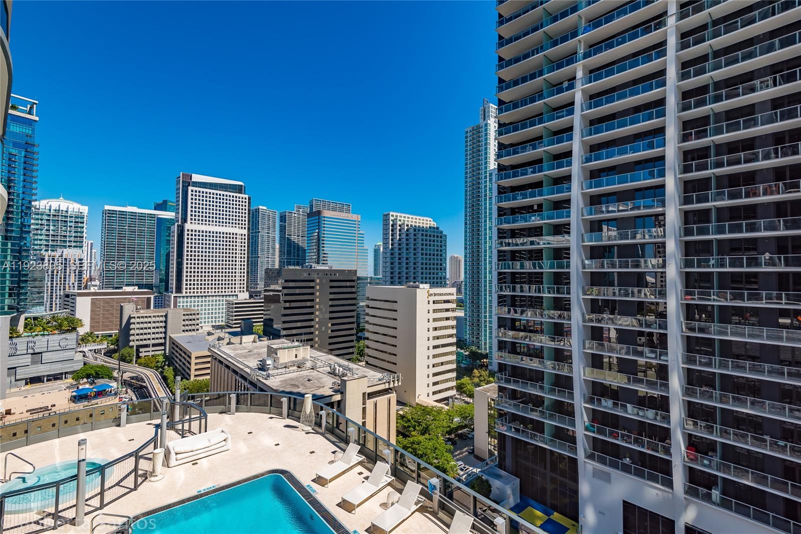 1000 Brickell Plz #2009 Miami, FL 33131