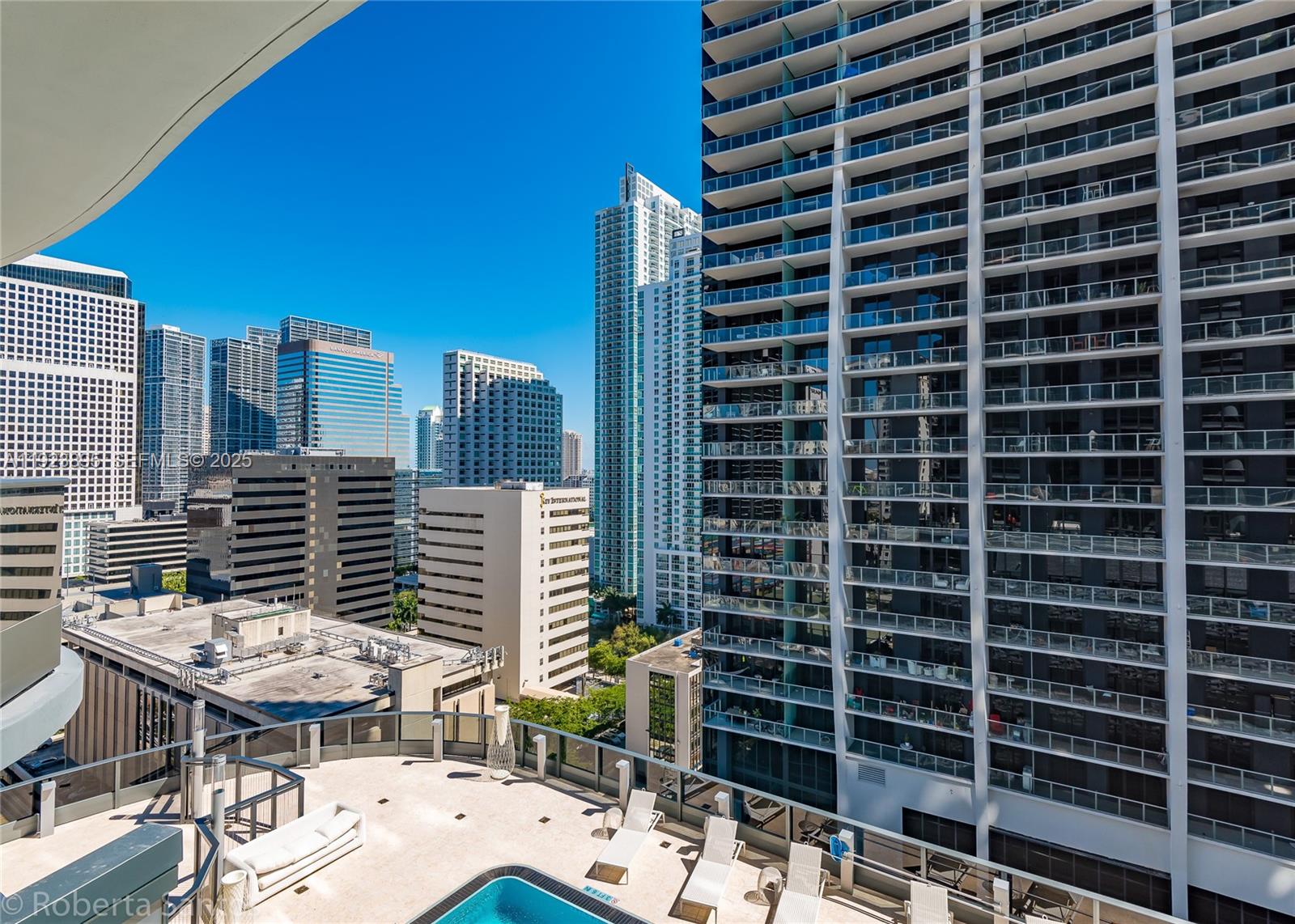 1000 Brickell Plz #2009 Miami, FL 33131