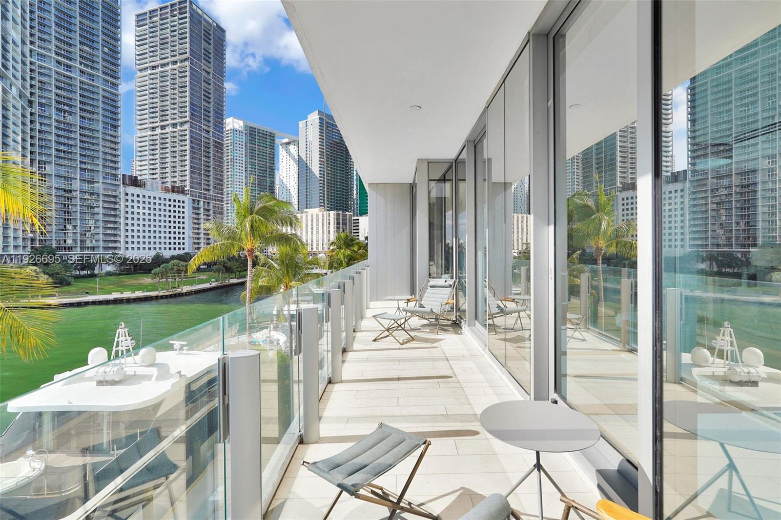 300 Biscayne Blvd Way #301E Miami, FL 33131