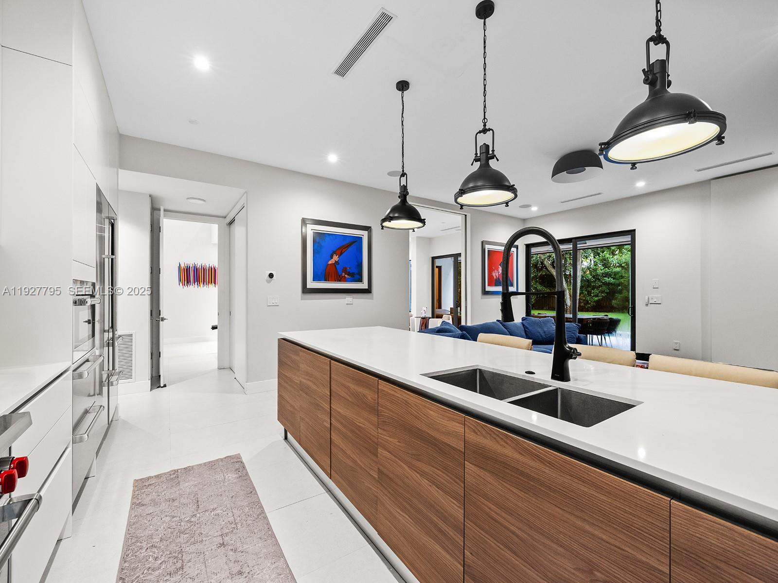 1760 Chucunantah Rd Miami, FL 33133