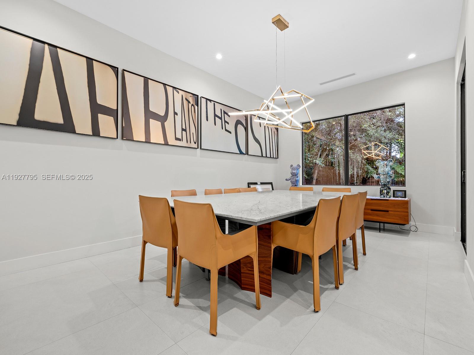 1760 Chucunantah Rd Miami, FL 33133