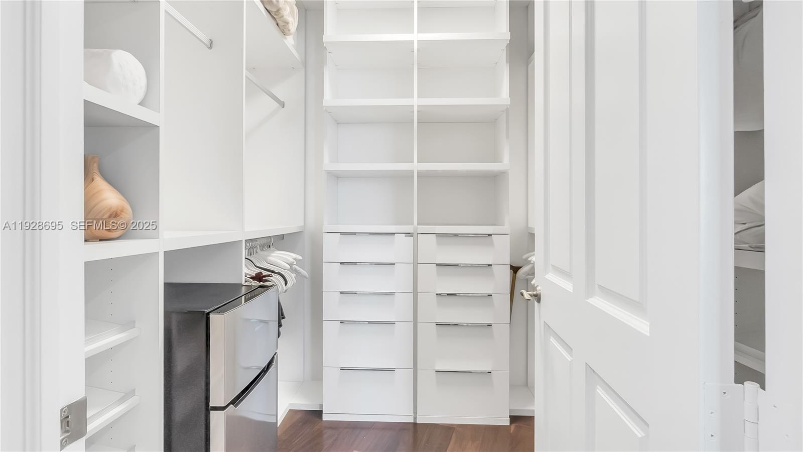 10295 Collins Ave #402 Bal Harbour, FL 33154