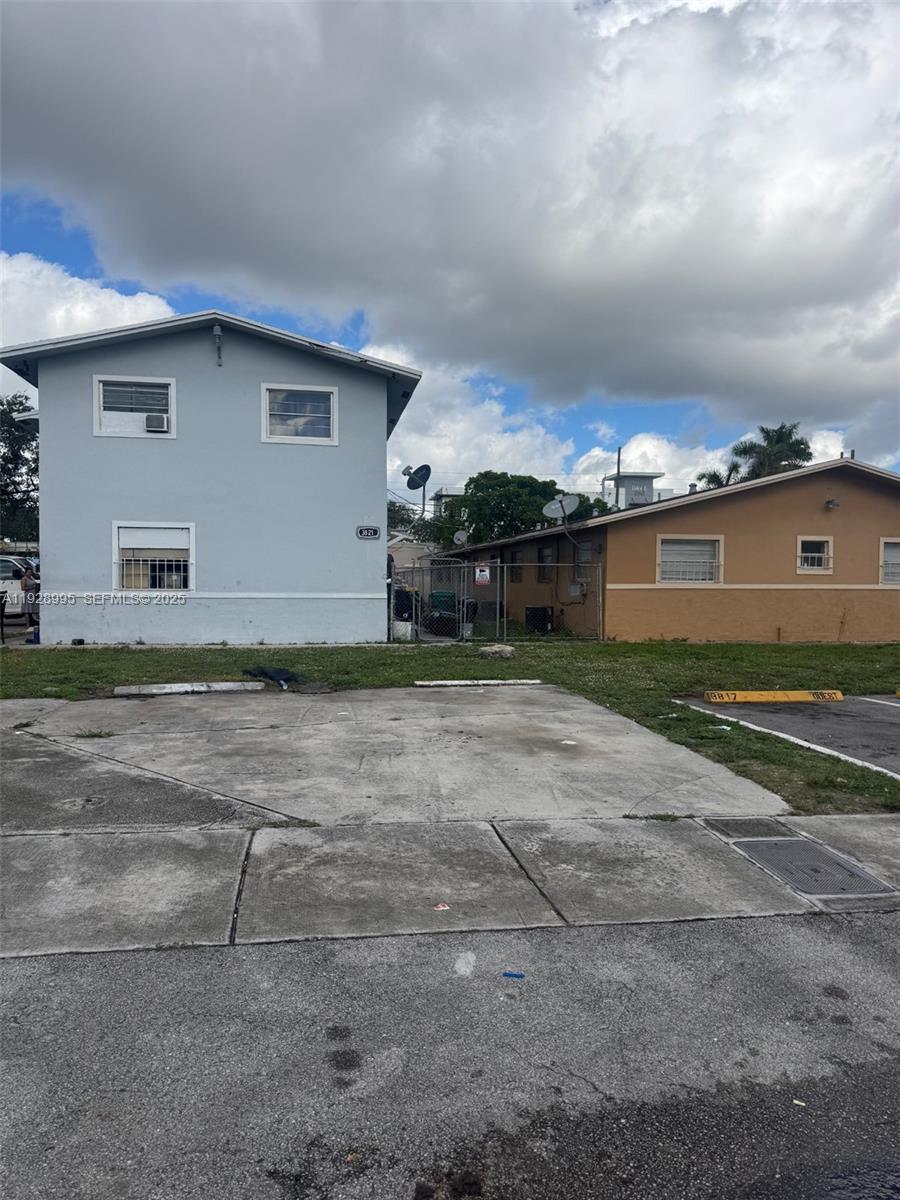 3821 SW 13th Ct Fort Lauderdale, FL 33312