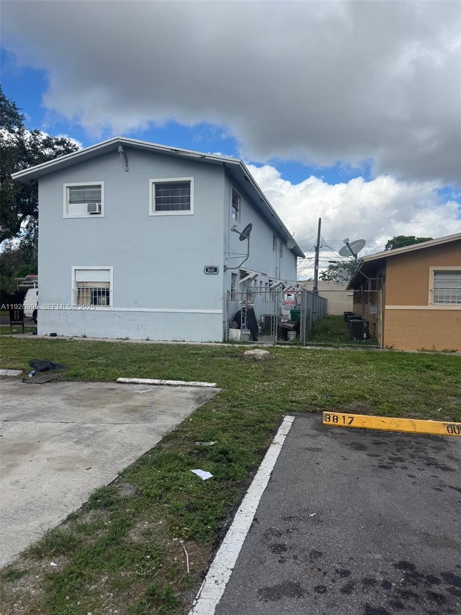 3821 SW 13th Ct Fort Lauderdale, FL 33312