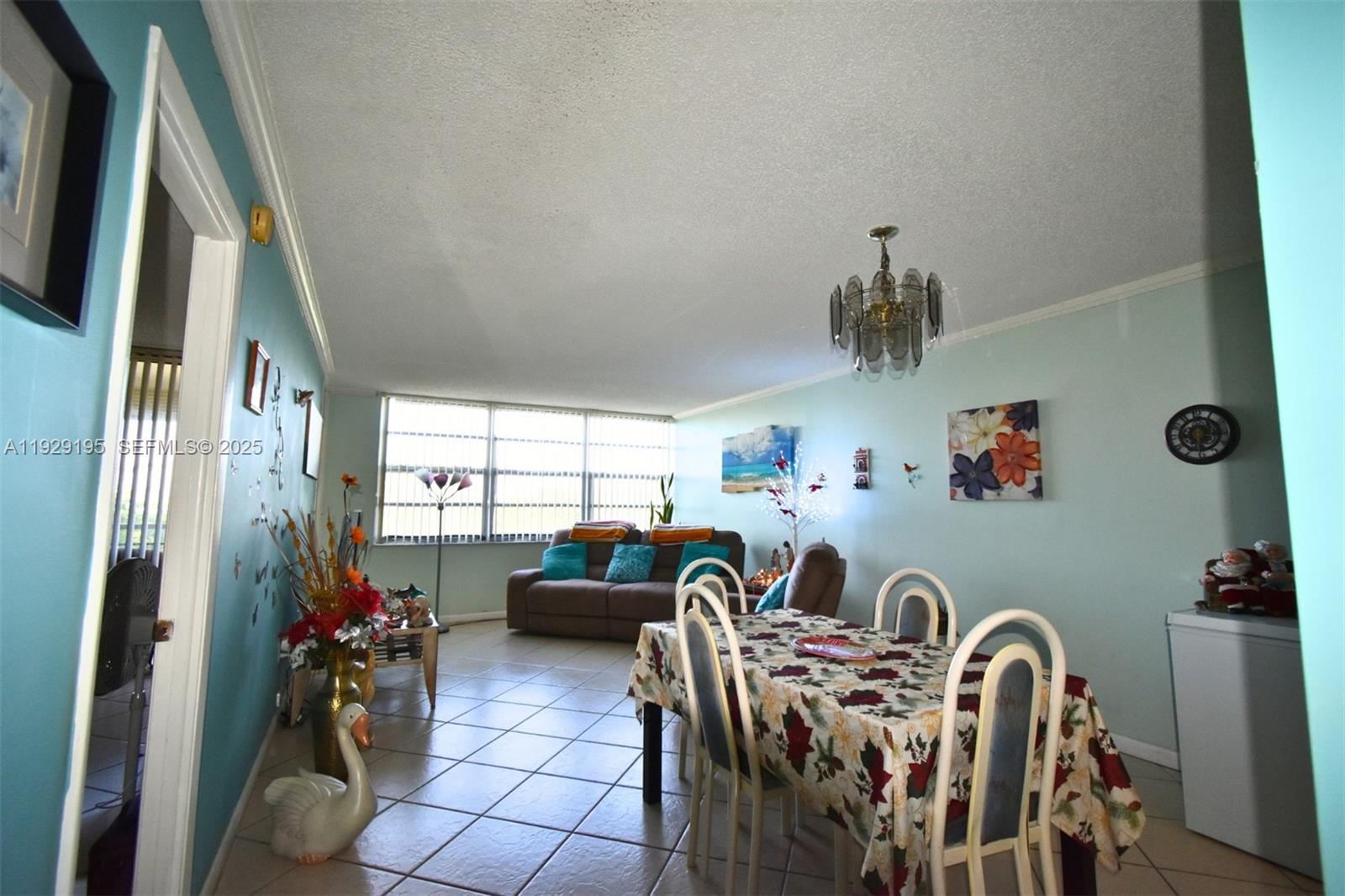 900 Saint Charles Pl #606 Pembroke Pines, FL 33026
