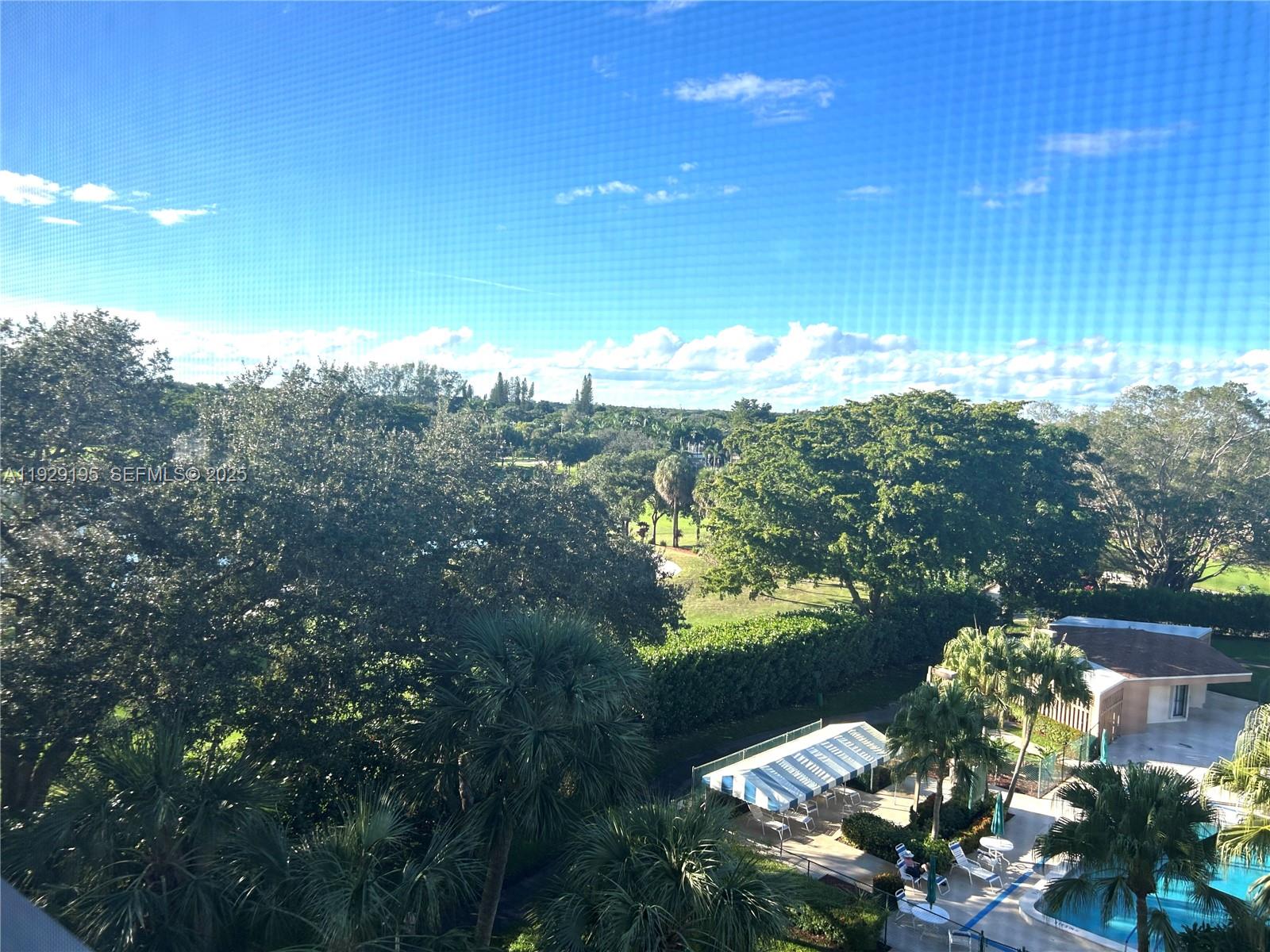 900 Saint Charles Pl #606 Pembroke Pines, FL 33026