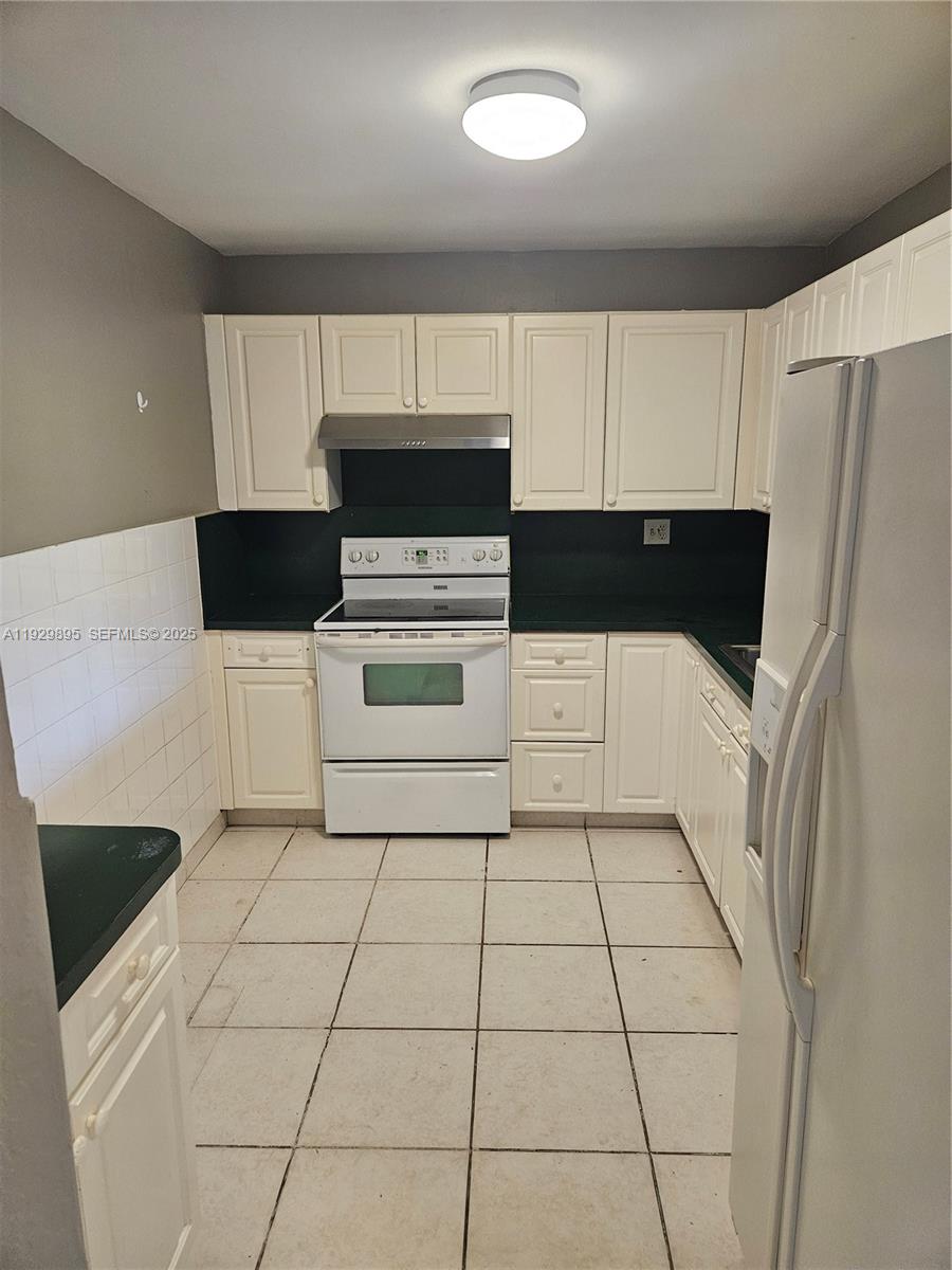 4314 NW 9th Ave #5-3A