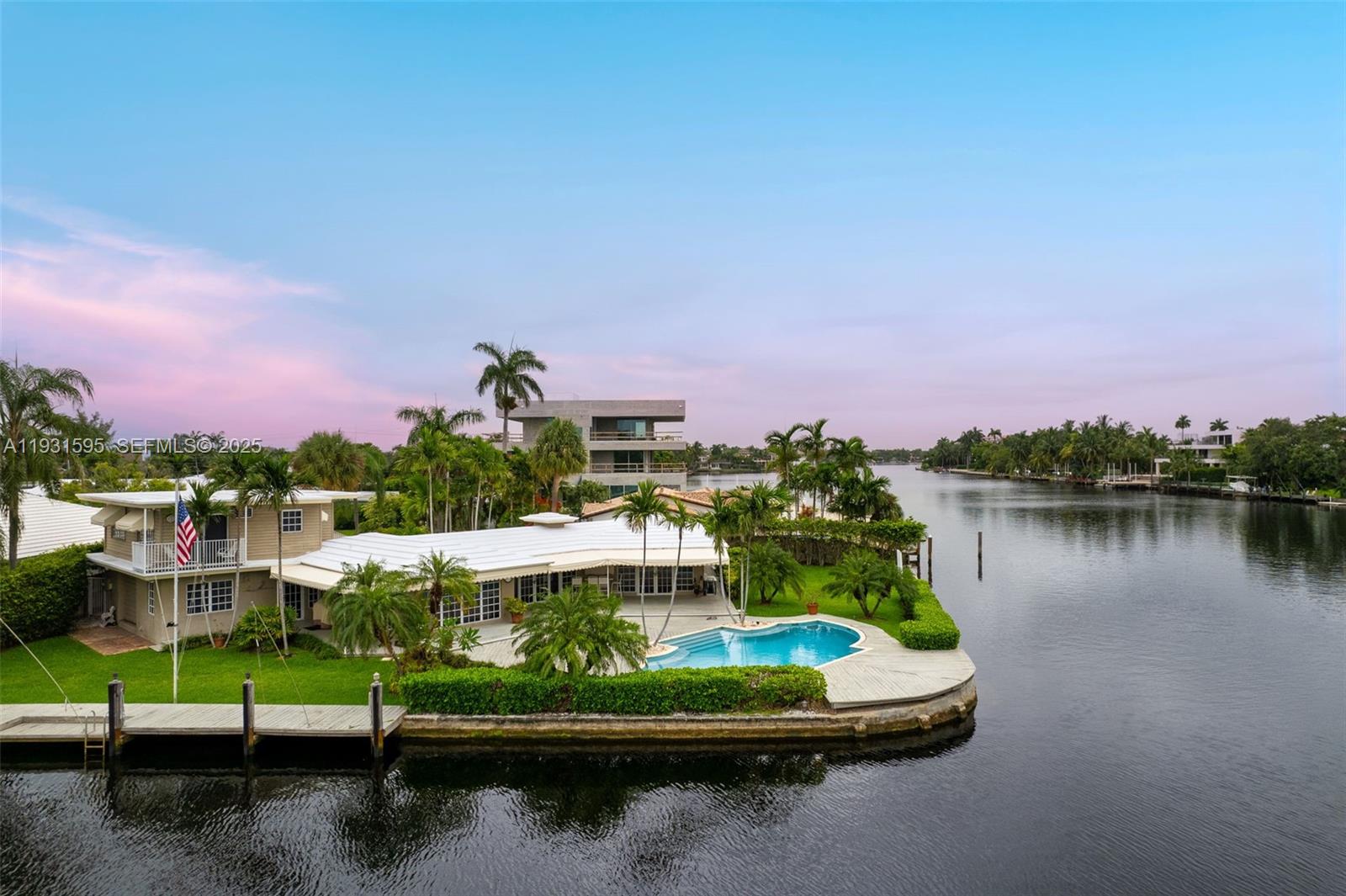 2130 NE 15th St Fort Lauderdale, FL 33304