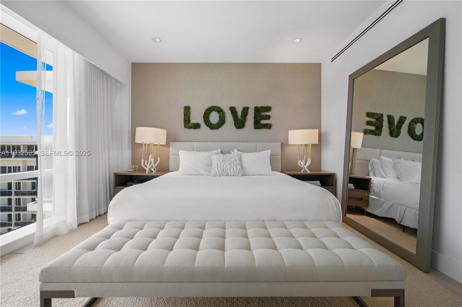 102 24th St #PH-1706 Miami Beach, FL 33139