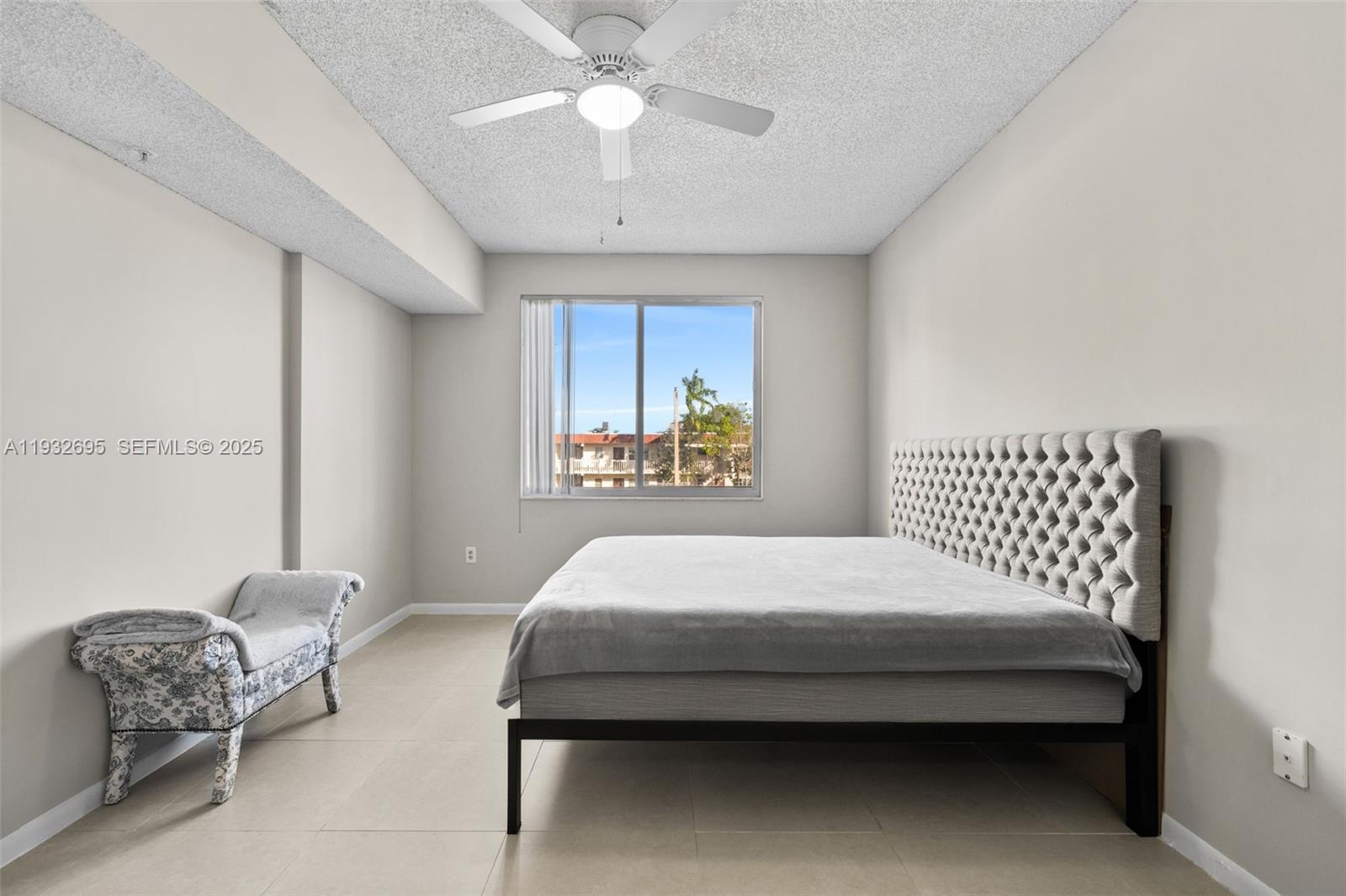 6968 SW 39th St #F204 Davie, FL 33314