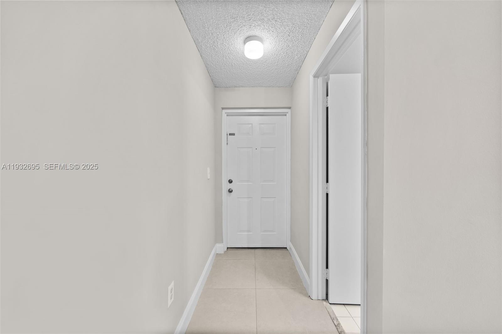 6968 SW 39th St #F204 Davie, FL 33314