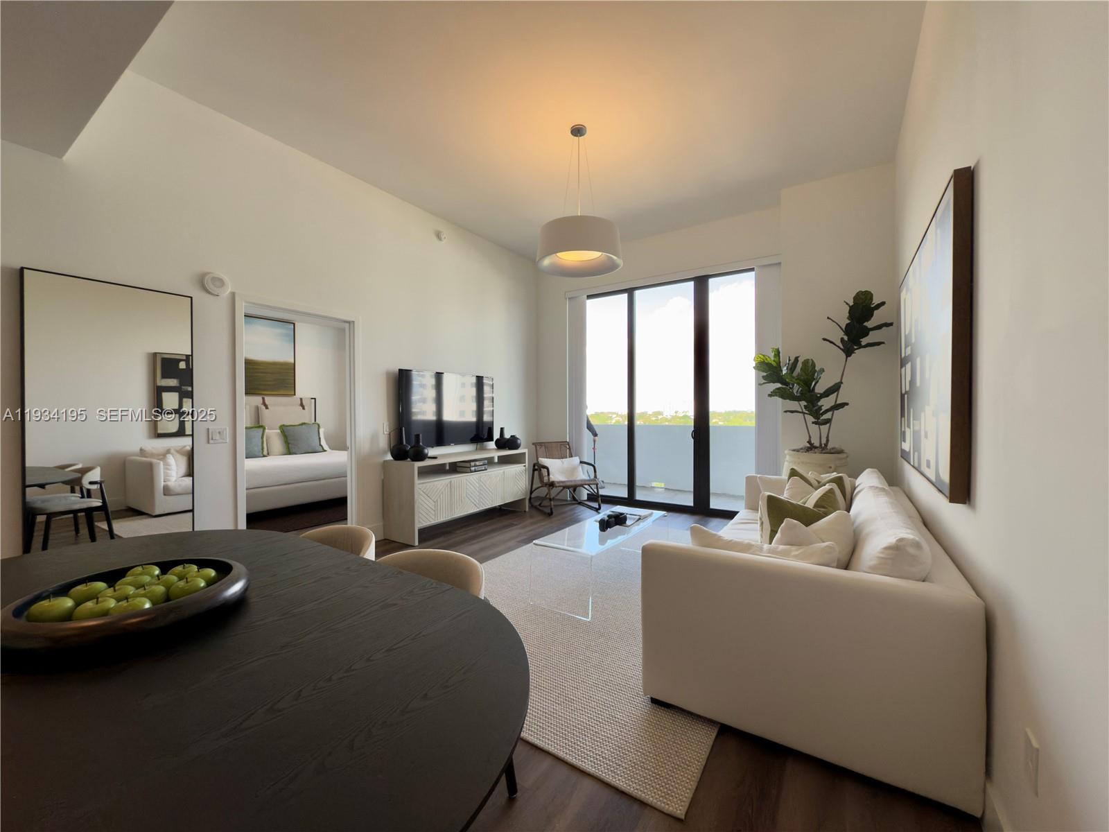 2800 SW 27th Ter #1109 Miami, FL 33133