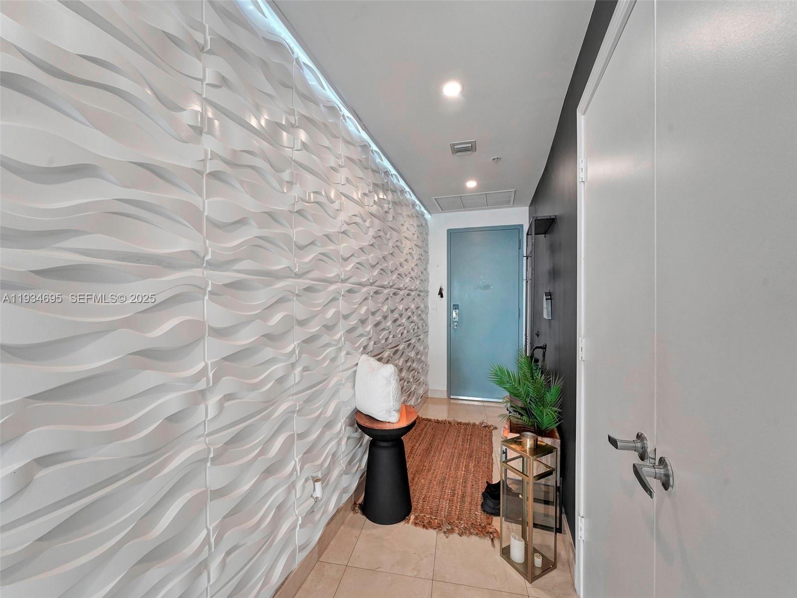 image Blue on the Bay27