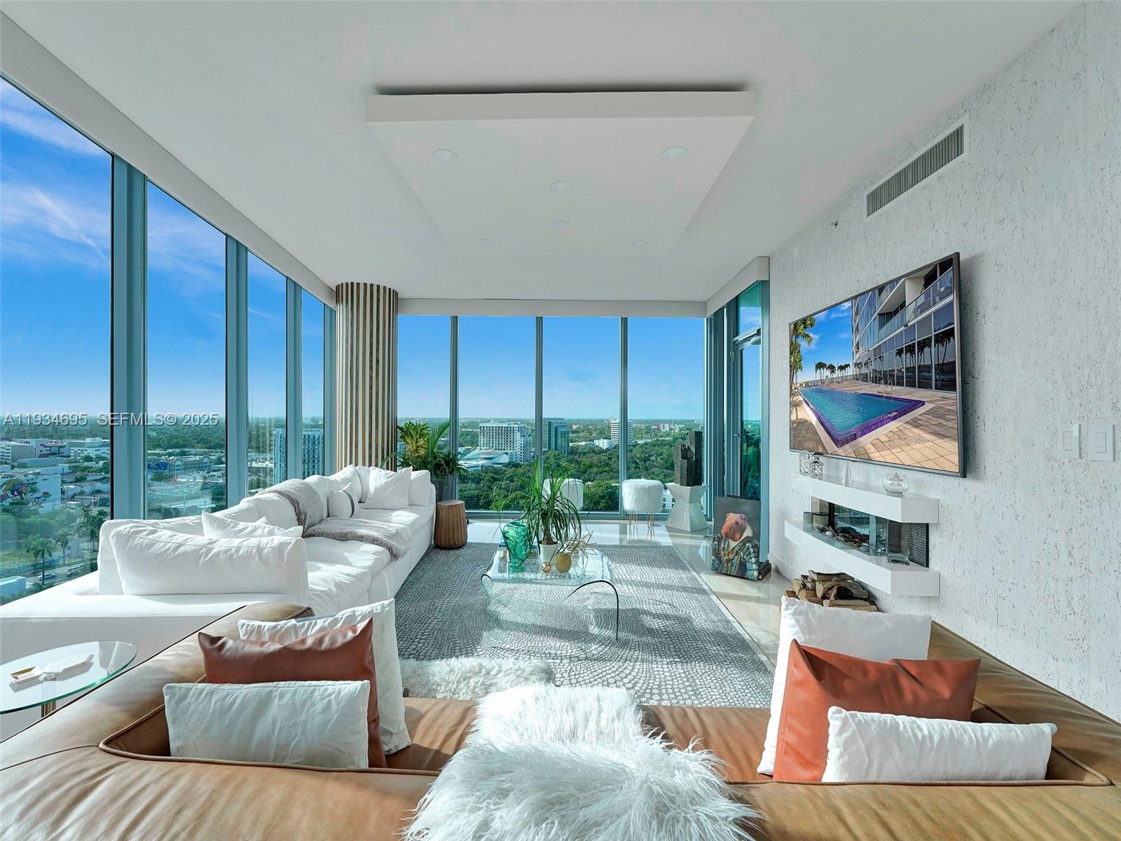 image Blue on the Bay2