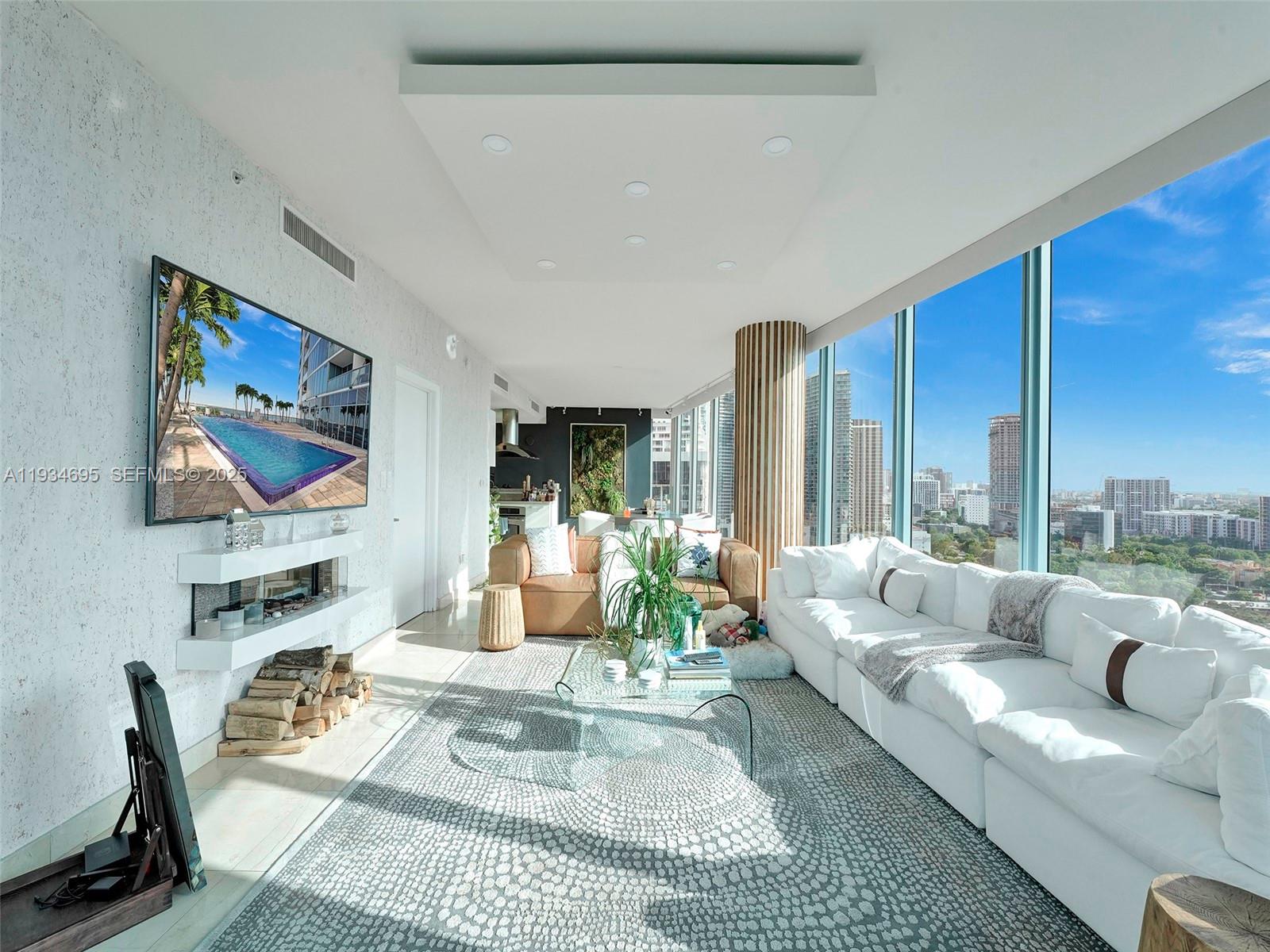 image Blue on the Bay7