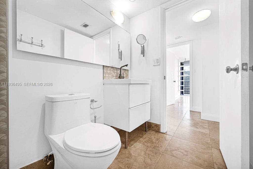 image Brickell Place Ii23