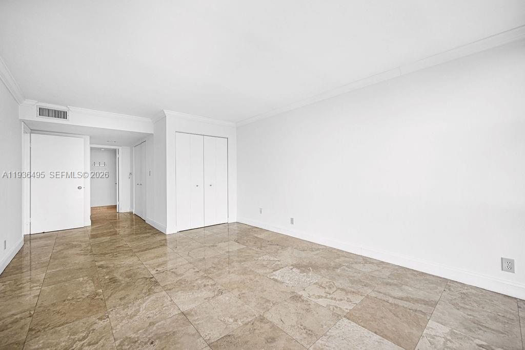 image Brickell Place Ii33