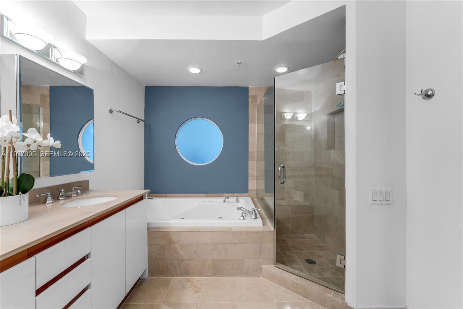 image 1500 Ocean Drive27