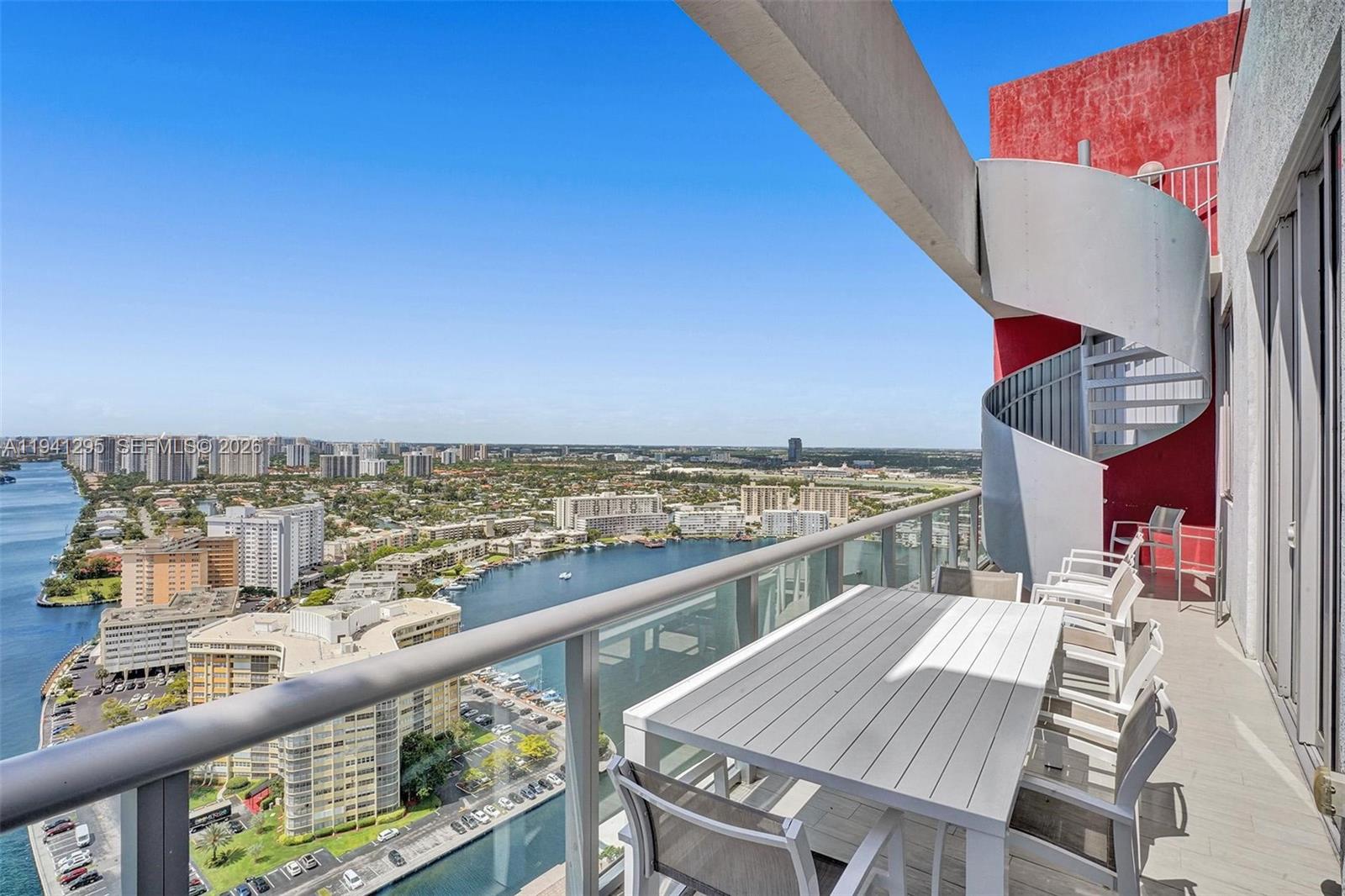 image Beachwalk Condominium25