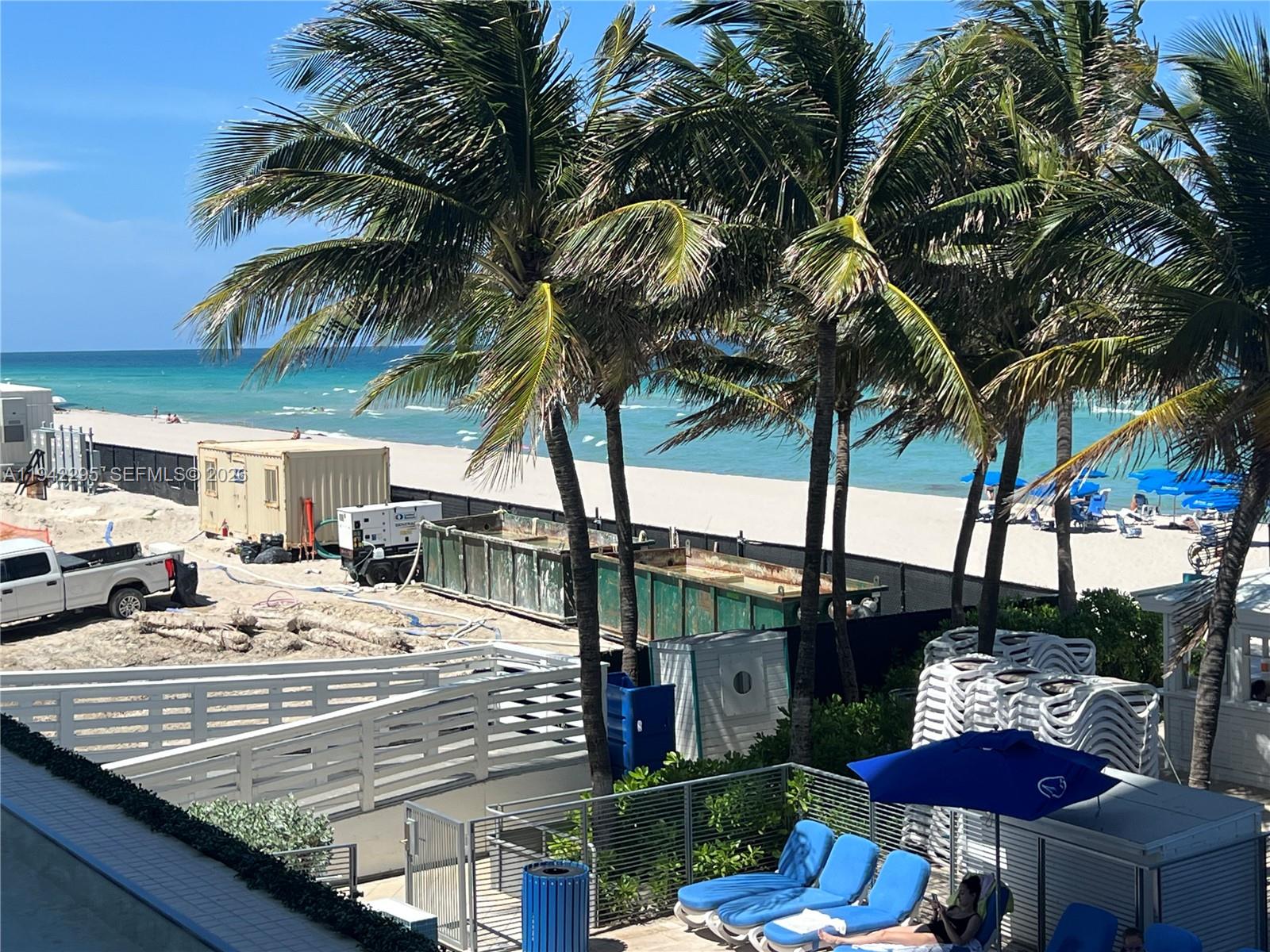 18683 Collins Ave #2510