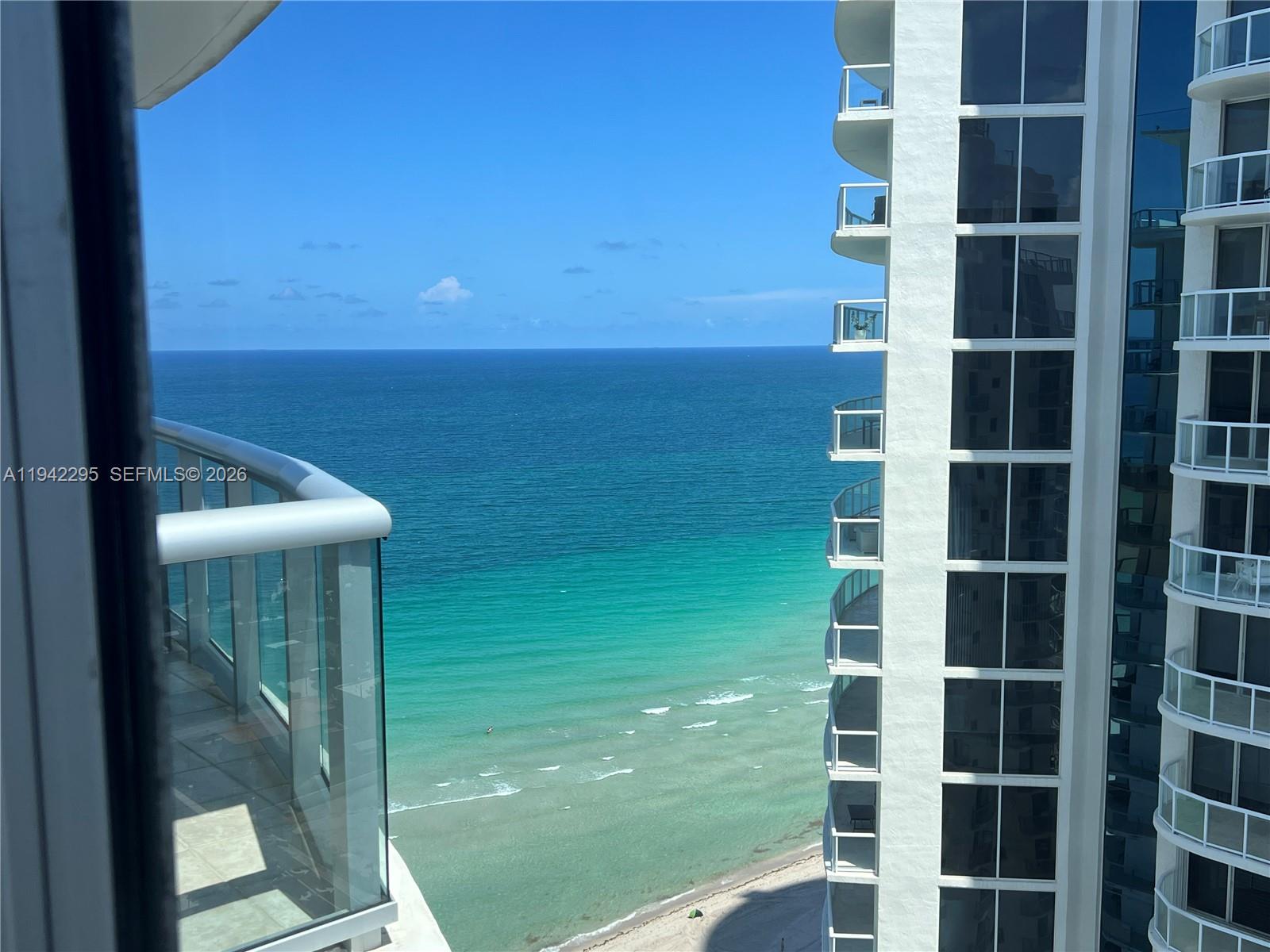 18683 Collins Ave #2510 Sunny Isles Beach, FL 33160
