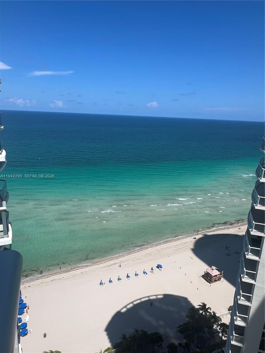 18683 Collins Ave #2510 Sunny Isles Beach, FL 33160