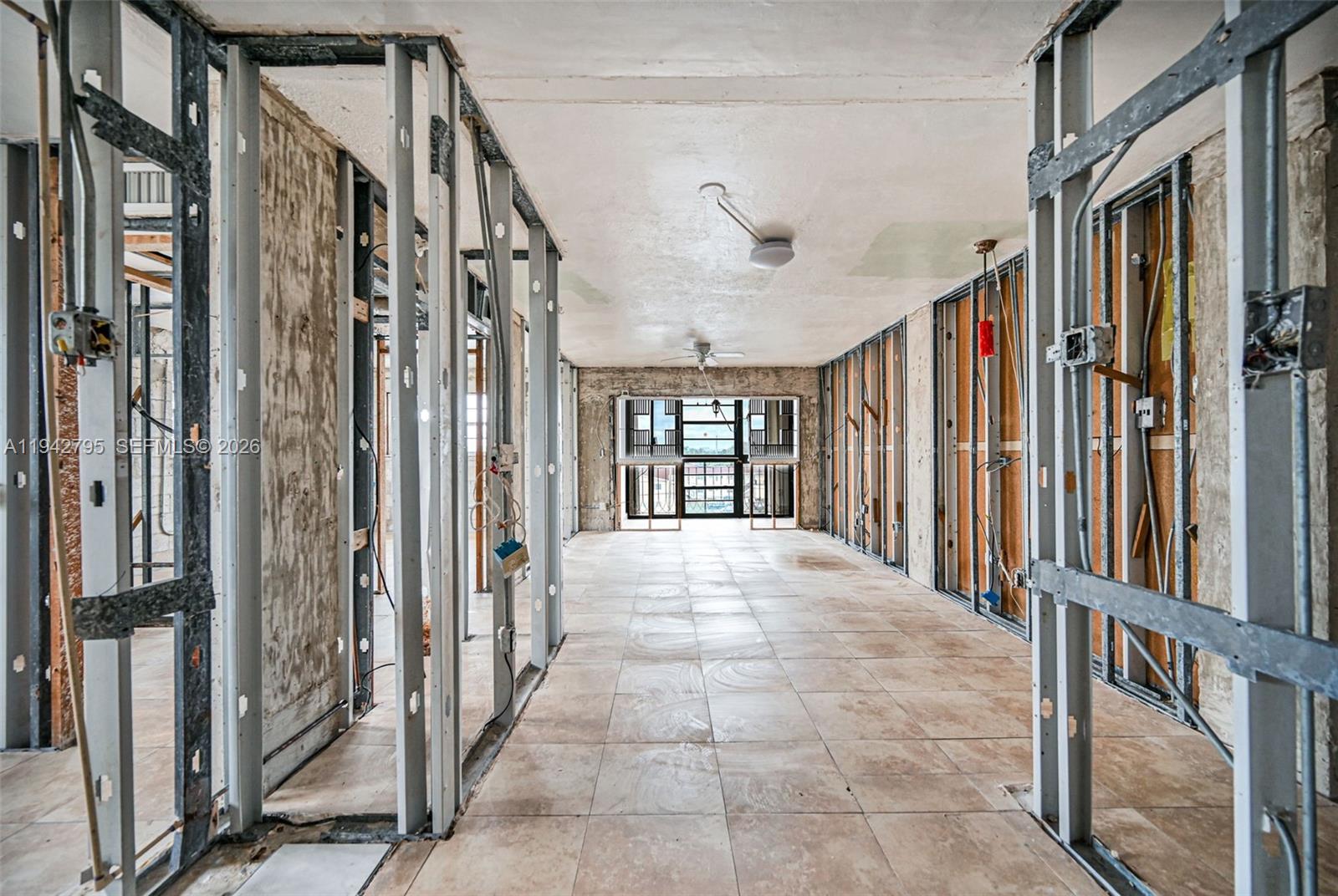 3640 NW 9th St #401 Miami, FL 33125