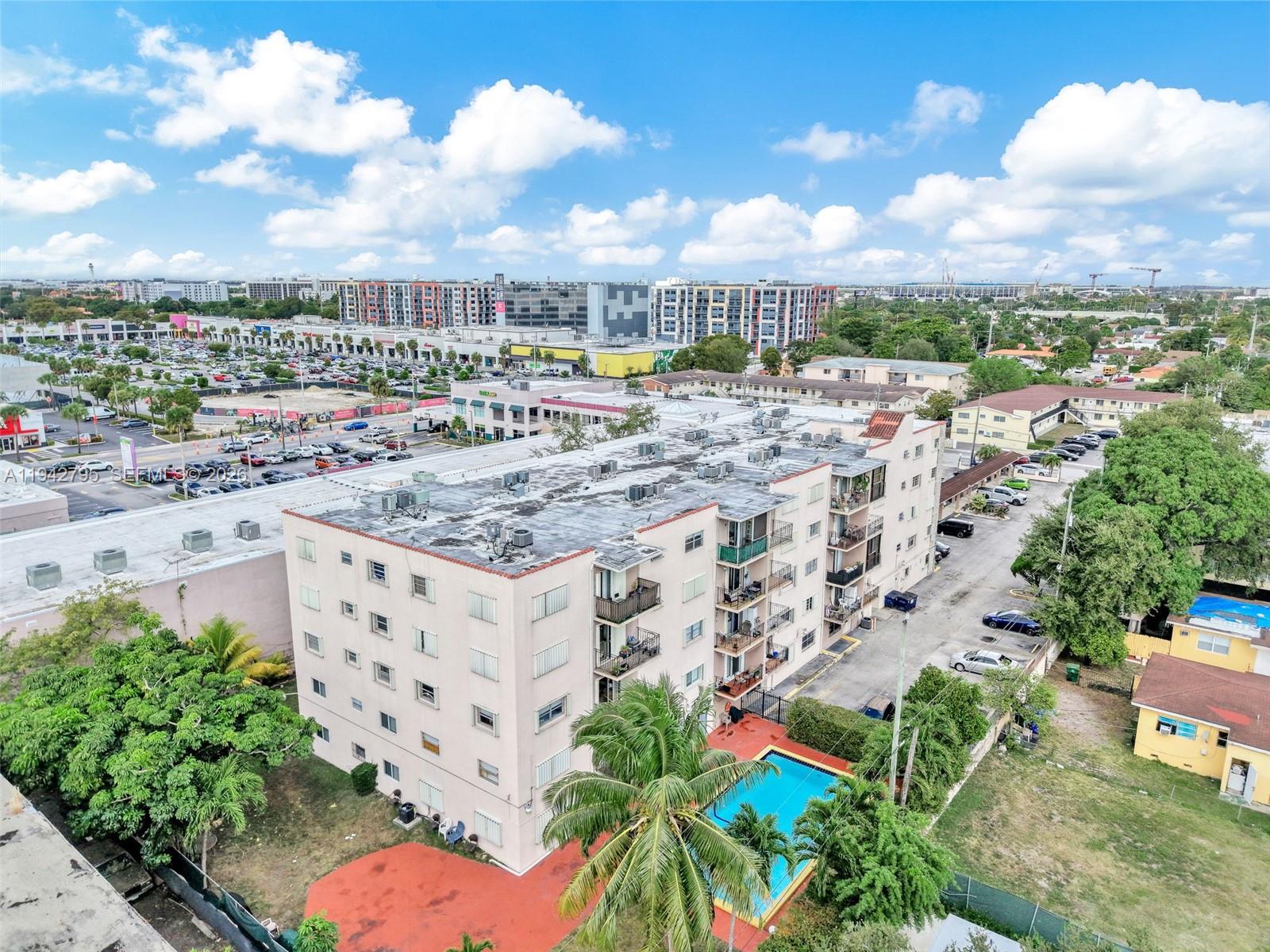 3640 NW 9th St #401 Miami, FL 33125