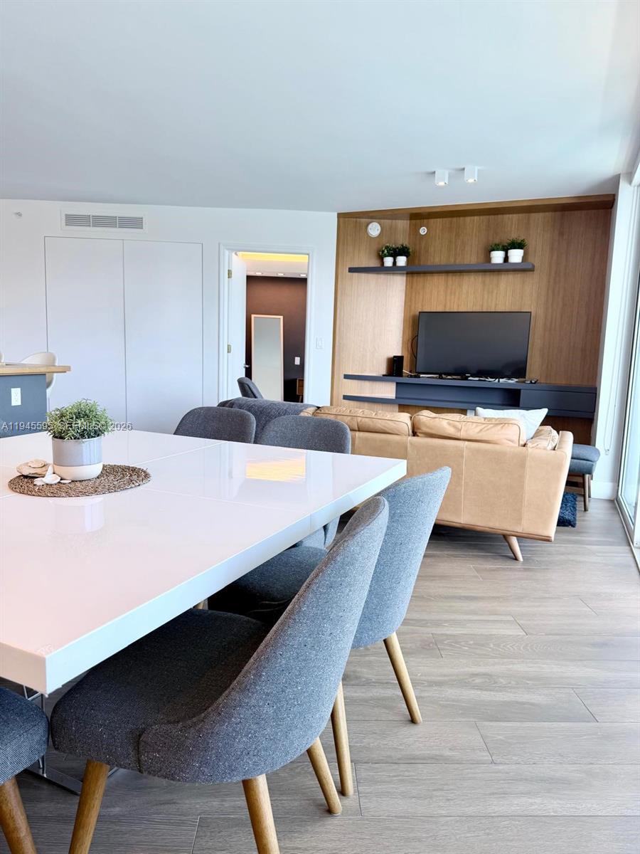 Undisclosed Address Bay Harbor Islands, FL 33154