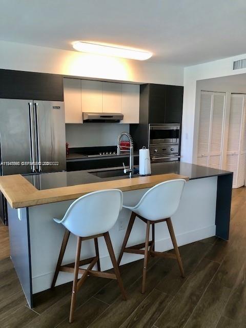 Undisclosed Address Bay Harbor Islands, FL 33154