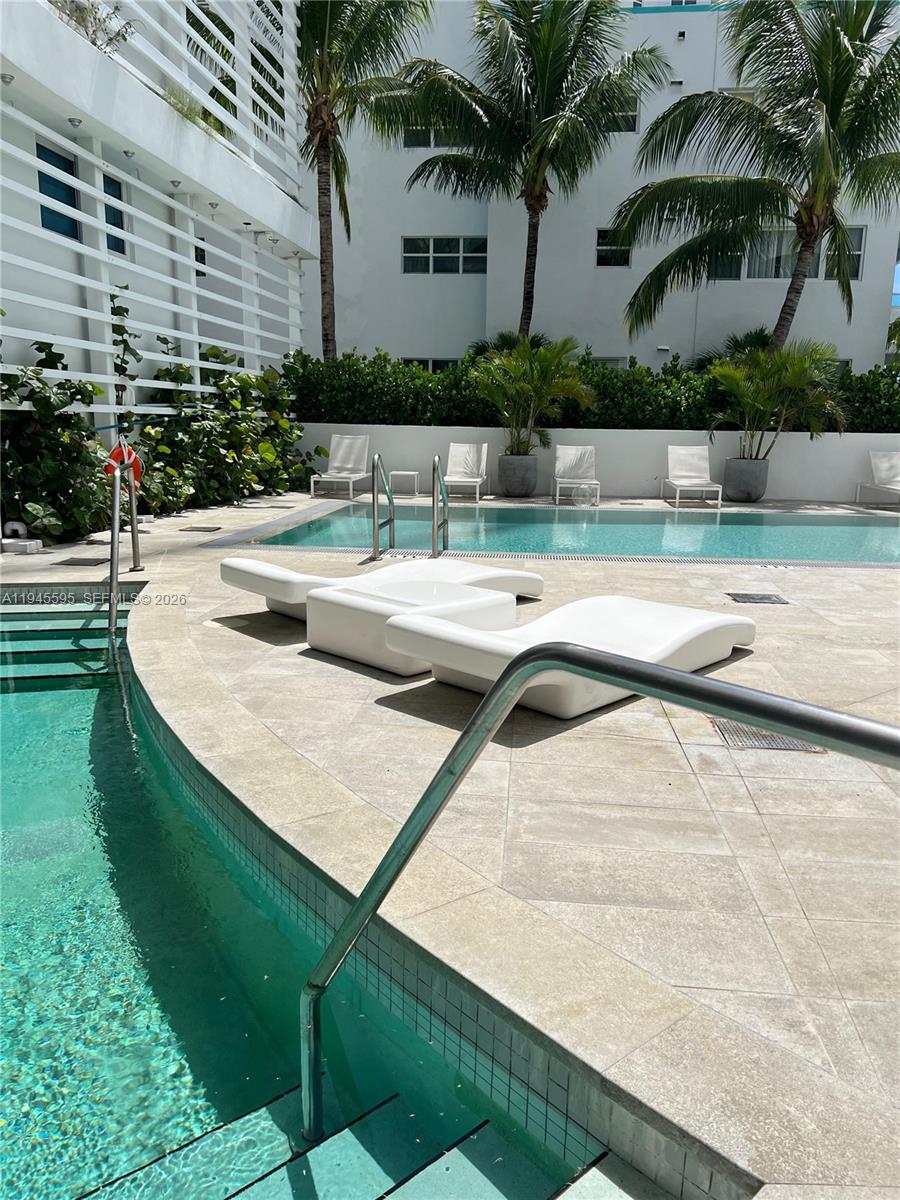 Undisclosed Address Bay Harbor Islands, FL 33154