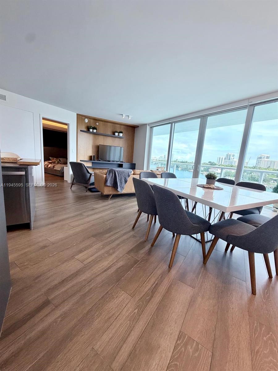 Undisclosed Address Bay Harbor Islands, FL 33154