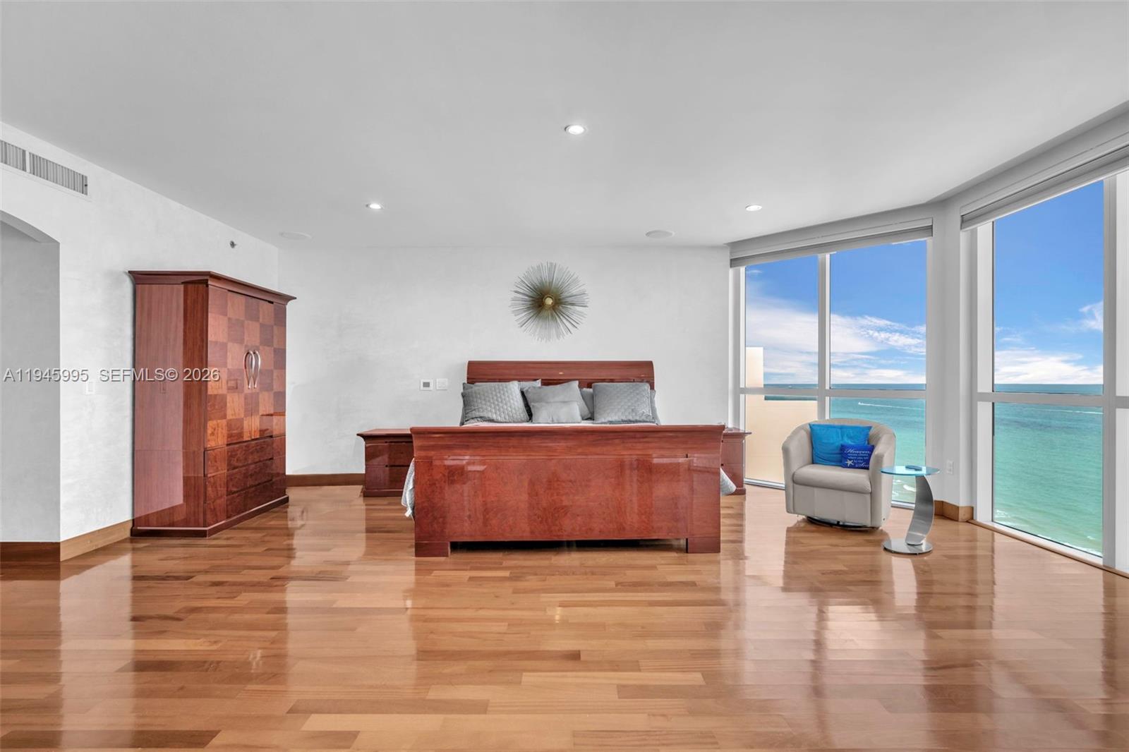 101 S Fort Lauderdale Bch Blvd #2601 Fort Lauderdale, FL 33316