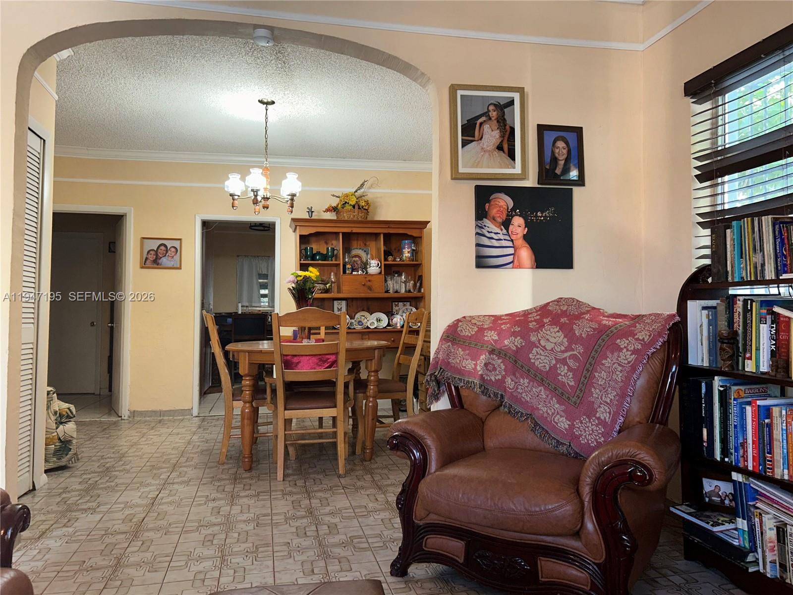 1352 SW 16th St Miami, FL 33145