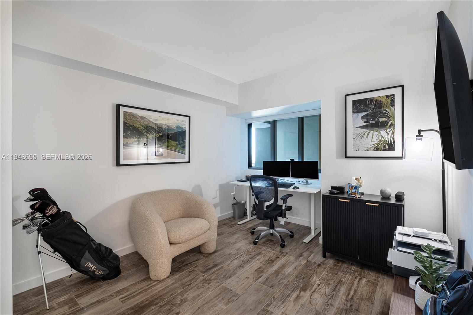 650 NE 32nd St #4306 Miami, FL 33137