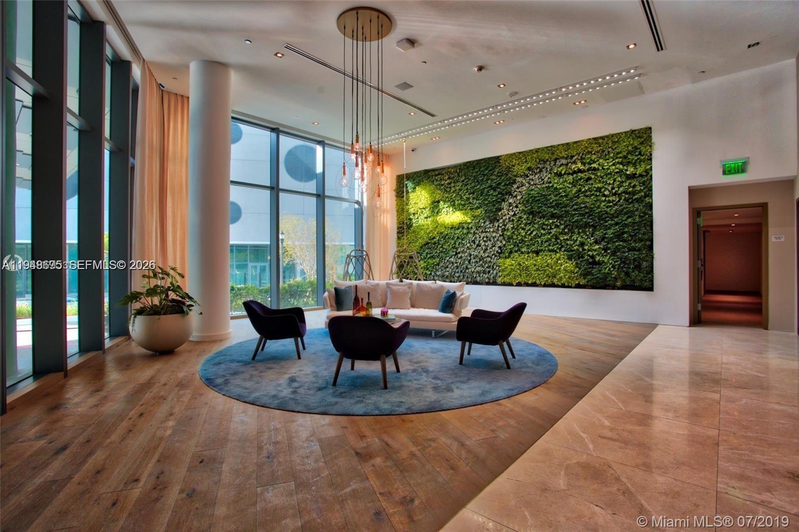 650 NE 32nd St #4306 Miami, FL 33137