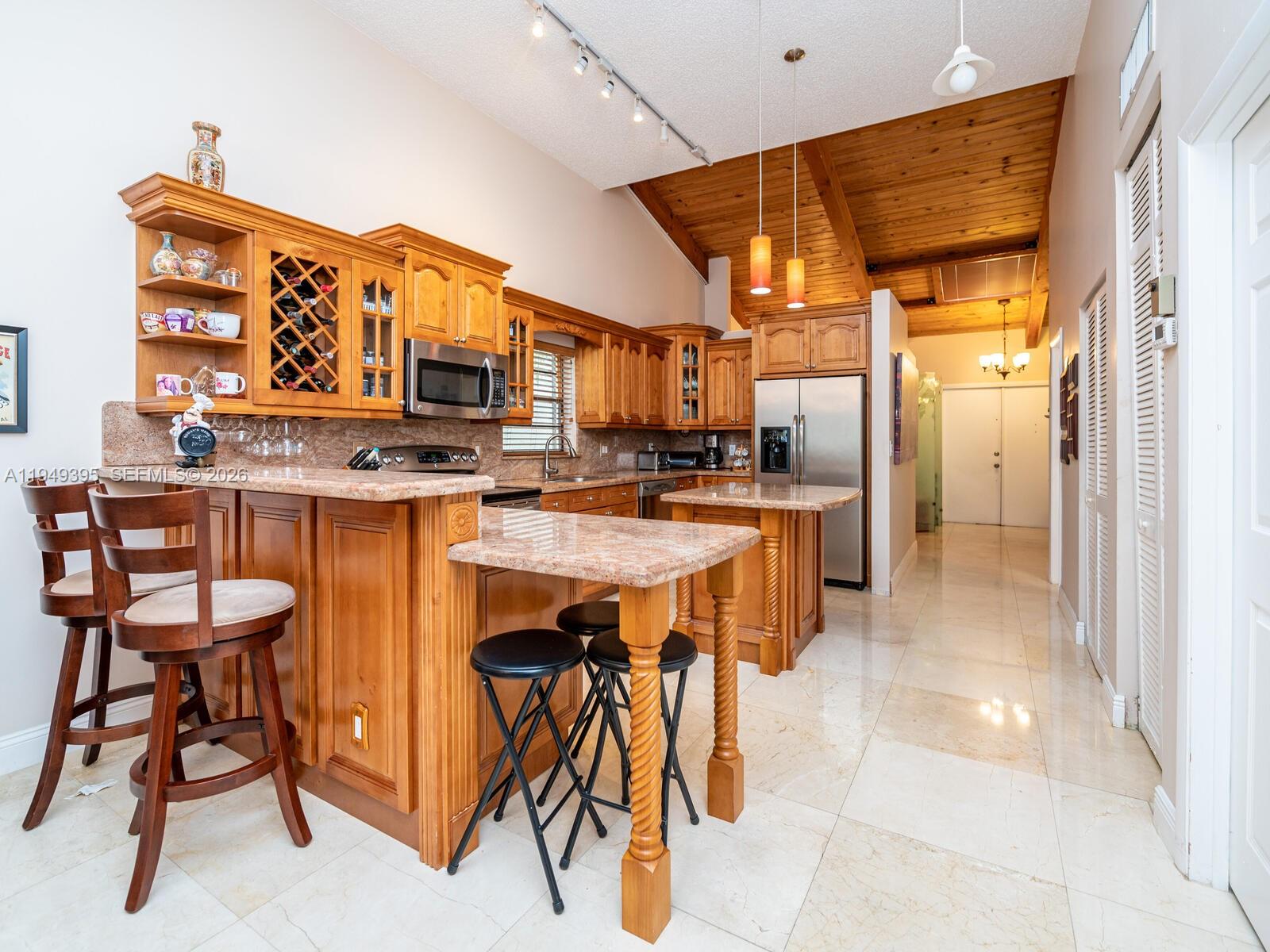 429 Leslie Dr #429 Hallandale Beach, FL 33009