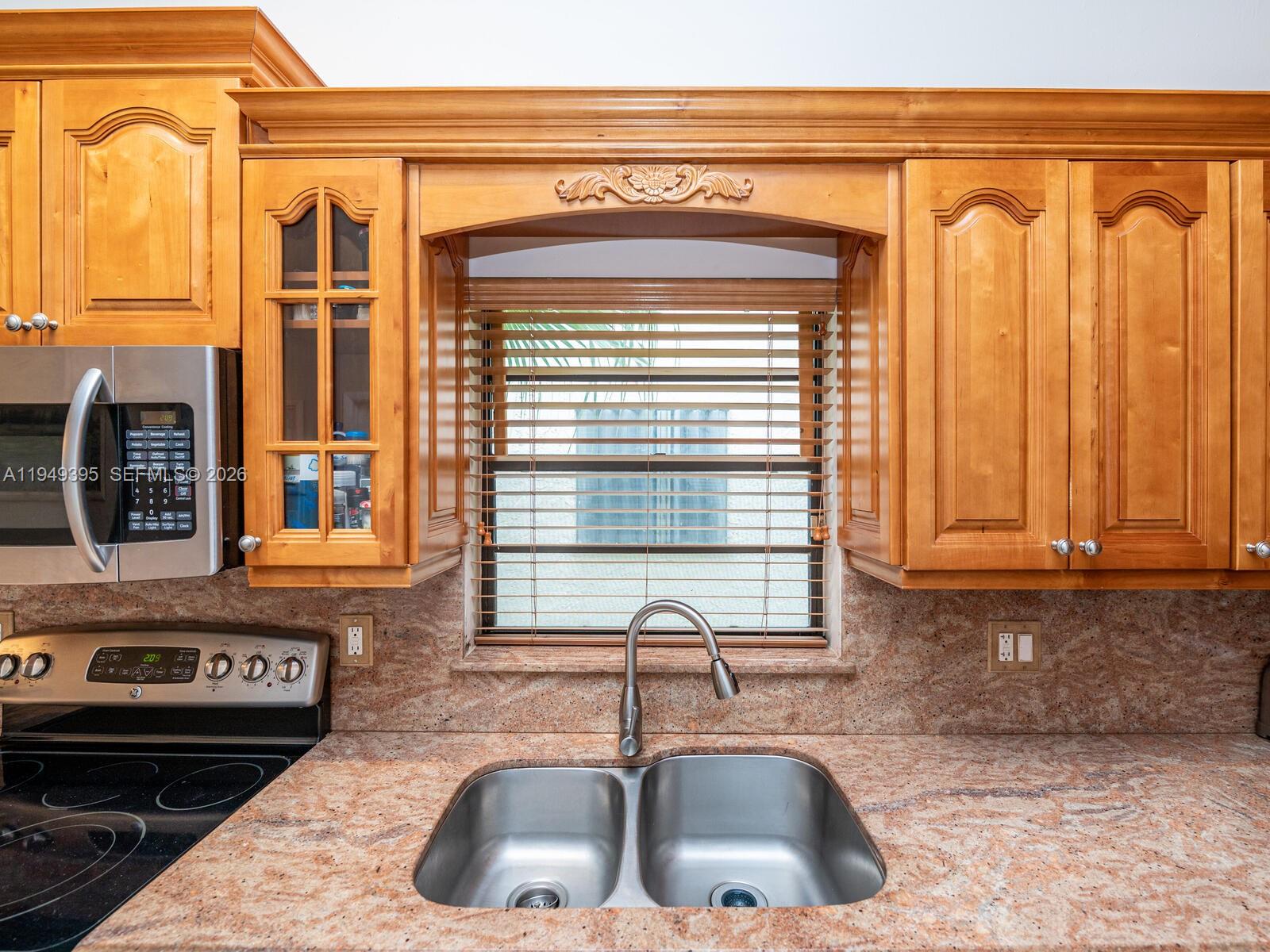 429 Leslie Dr #429 Hallandale Beach, FL 33009