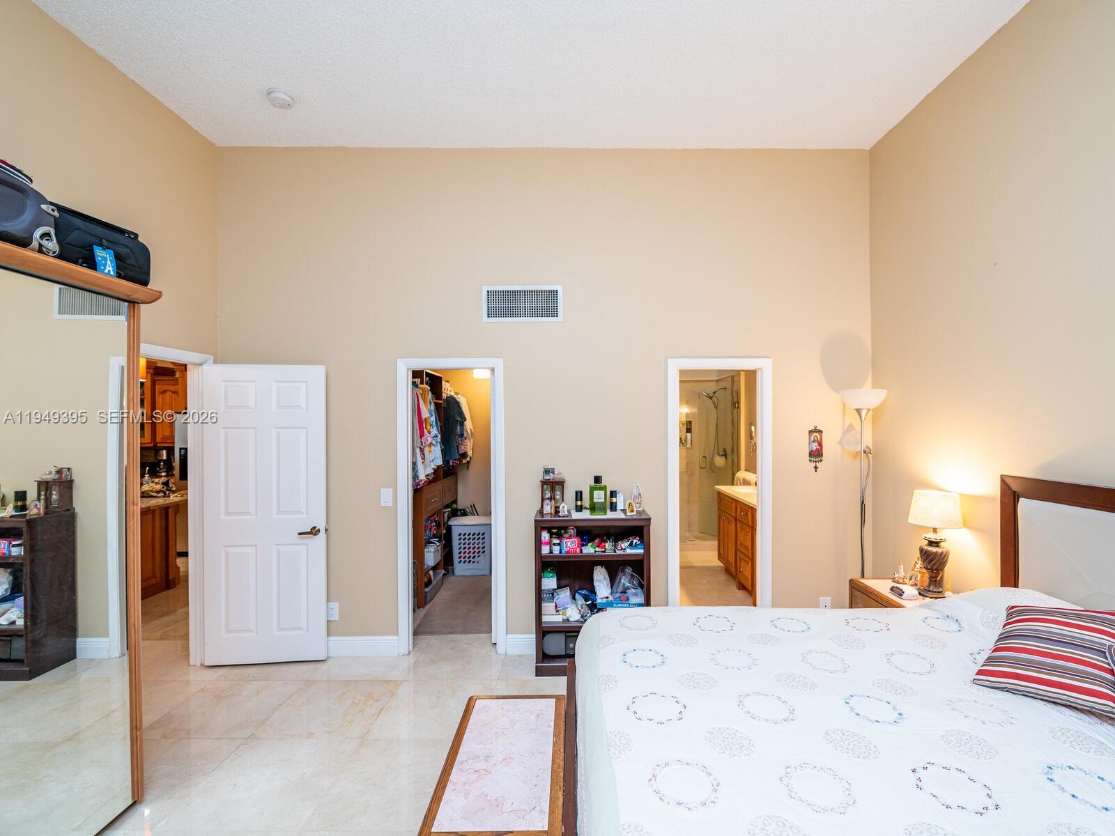 429 Leslie Dr #429 Hallandale Beach, FL 33009