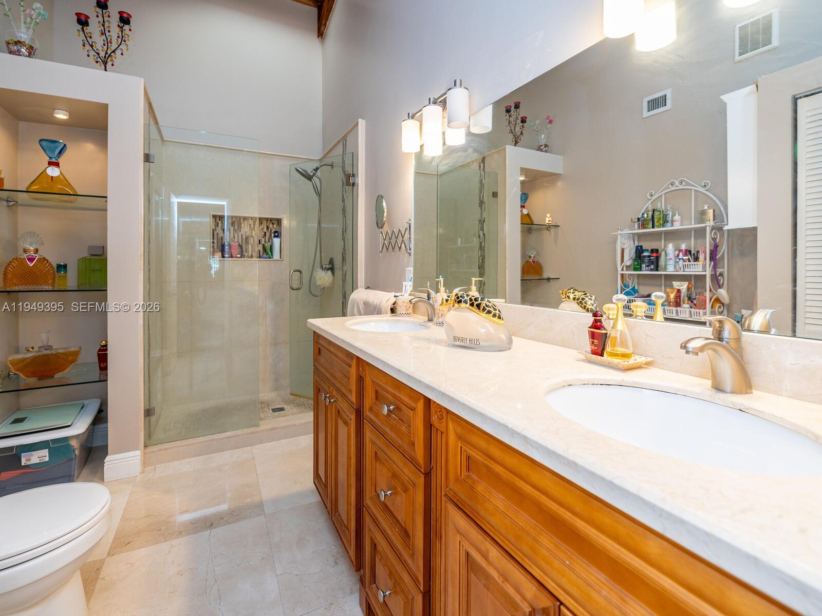 429 Leslie Dr #429 Hallandale Beach, FL 33009